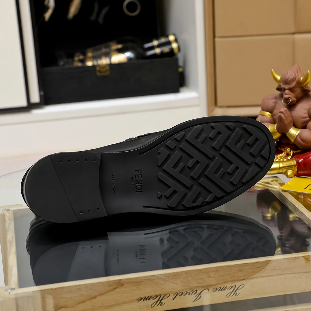 Men's shoes💰440 🕷🕷【FENDI】The latest men's formal leather shoes🇨🇳Classic series not to be missed💯The first layer is made of imported first-layer cowhide☘Original quality, the leather is smooth and delicate🎋The version is awesome, the perfect streamlined outline🍇🐮Leather lining, 2 colors, size 38-45...